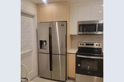 610 NE 12th Ave #304, Hallandale Beach, FL 33009 - Photo 1