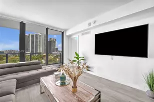 121 NE 34th St, Miami, FL 33137 - Photo 19