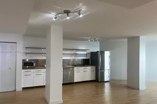 7135 Collins Ave, Miami Beach, FL 33141 - Photo 5