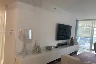 4779 Collins Ave, Miami Beach, FL 33140 - Photo 15