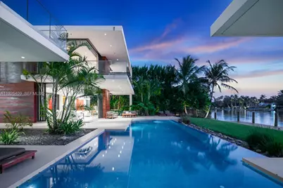 6480 Allison Rd, Miami Beach, FL 33141 - Photo 41