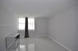 2030 S Ocean Dr, Hallandale Beach, FL 33009 - Photo 15