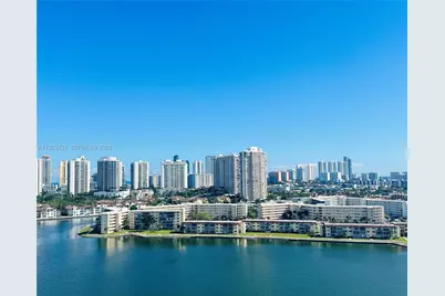 18041 Biscayne Blvd #1803, Aventura, FL 33160 - Photo 1