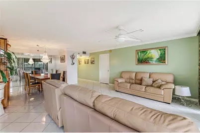 1100 Saint Charles Pl #310, Pembroke Pines, FL 33026 - Photo 9