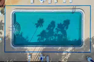 1100 St Charles Pl, Pembroke Pines, FL 33026 - Photo 43