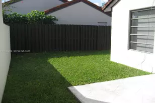 9044 SW 112th Ct, Miami, FL 33176 - Photo 9