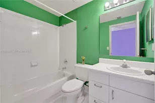 1435 Barcelona Way, Weston, FL 33327 - Photo 21