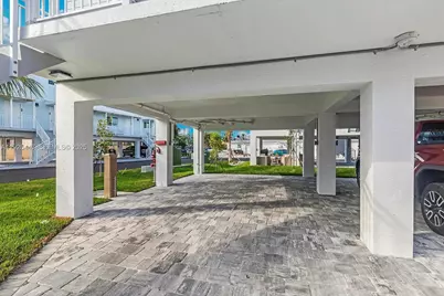 10877 Overseas Hwy #37, Marathon, FL 33050 - Photo 17