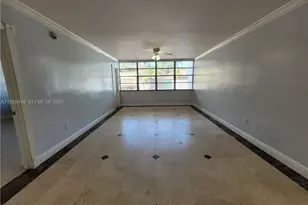 2175 NE 170th St, North Miami Beach, FL 33162 - Photo 7