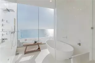 17975 Collins Ave, Sunny Isles Beach, FL 33160 - Photo 31