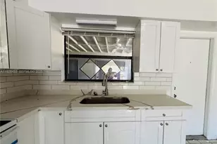 778 SW 2nd Ave, Dania Beach, FL 33004 - Photo 13