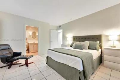 221 SE 9th Ave #102, Pompano Beach, FL 33060 - Photo 11