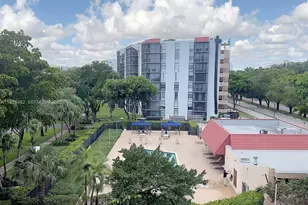 3301 N Country Club Dr, Aventura, FL 33180 - Photo 1