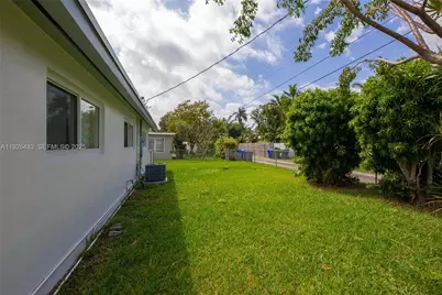 610 N 31st Ct #610, Hollywood, FL 33021 - Photo 27