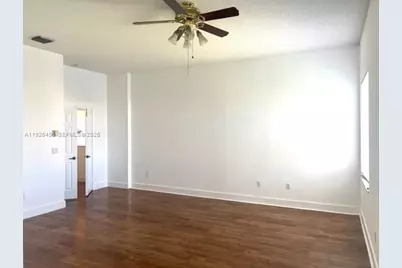 1561 NW 159th Ave, Pembroke Pines, FL 33028 - Photo 27