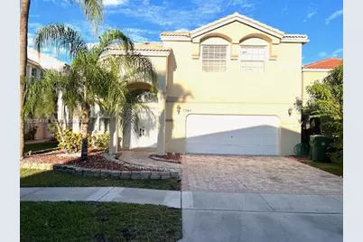 1561 NW 159th Ave, Pembroke Pines, FL 33028 - Photo 1