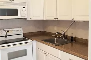 53 Coventry C, West Palm Beach, FL 33417 - Photo 5