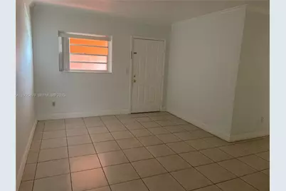 1245 W 24th St #202, Hialeah, FL 33010 - Photo 5