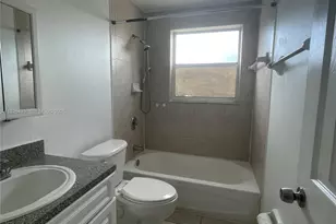 1245 W 24th St, Hialeah, FL 33010 - Photo 15