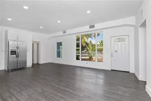 434 NW 110th St, Miami, FL 33168 - Photo 11