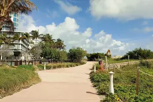 6422 Collins Ave, Miami Beach, FL 33141 - Photo 39