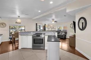 5230 SW 26th Ave, Dania Beach, FL 33312 - Photo 7