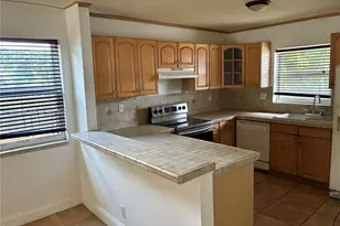 13514 NE 23rd Pl, North Miami, FL 33181 - Photo 3