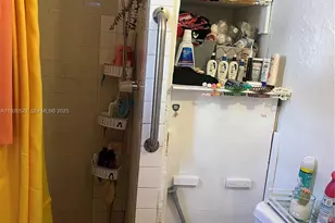 106 NW 3rd St, Hallandale Beach, FL 33009 - Photo 11