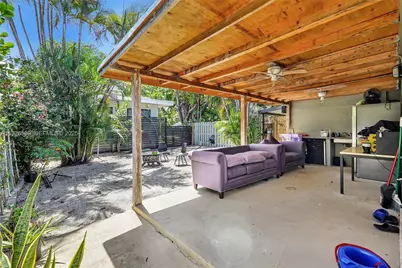 2470 NE 182nd Ter #2, North Miami Beach, FL 33160 - Photo 25