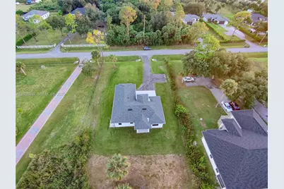 3587 SE 18th Ave, Naples, FL 34117 - Photo 49