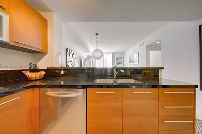 244 Biscayne Blvd #2309, Miami, FL 33132 - Photo 13