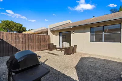 1328 Woodpecker St, Homestead, FL 33035 - Photo 39