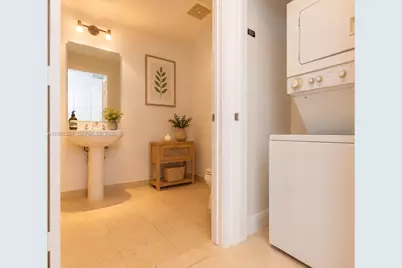 1050 Brickell Ave #606, Miami, FL 33131 - Photo 11