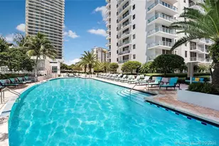 1050 Brickell Ave, Miami, FL 33131 - Photo 33