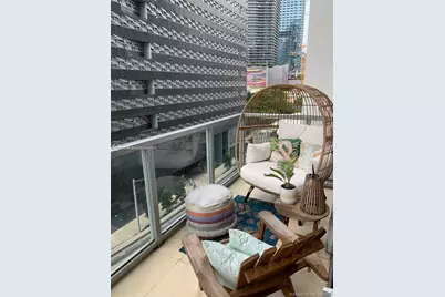 1050 Brickell Ave #606, Miami, FL 33131 - Photo 23