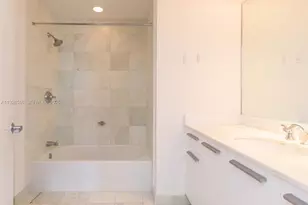 1050 Brickell Ave, Miami, FL 33131 - Photo 19