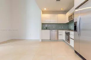 1050 Brickell Ave, Miami, FL 33131 - Photo 5