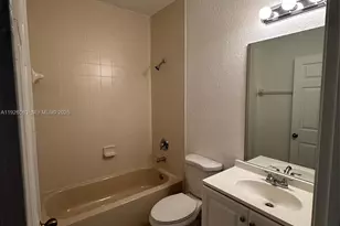 2452 SE 14th Ave, Homestead, FL 33035 - Photo 3