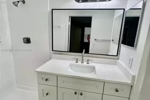 10313 NW 8th St, Pembroke Pines, FL 33026 - Photo 19