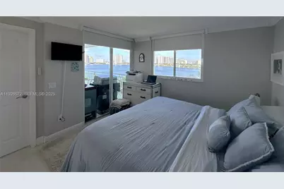 18000 N Bay Rd #603, Sunny Isles Beach, FL 33160 - Photo 13