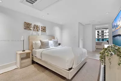 102 24th St #1413, Miami Beach, FL 33139 - Photo 31