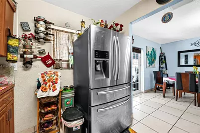 4020 E 10th Ave, Hialeah, FL 33013 - Photo 25