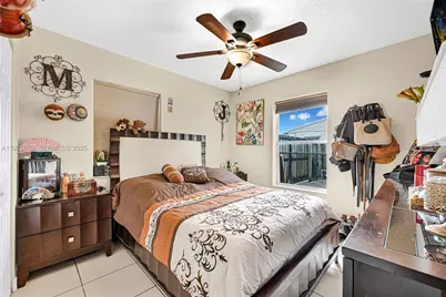 4020 E 10th Ave, Hialeah, FL 33013 - Photo 31