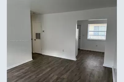 2520 NE 181st St #2520, North Miami Beach, FL 33160 - Photo 3