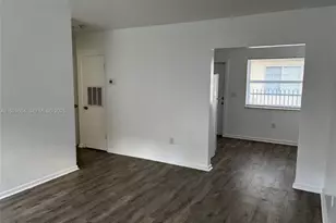 2520 NE 181st St, North Miami Beach, FL 33160 - Photo 3