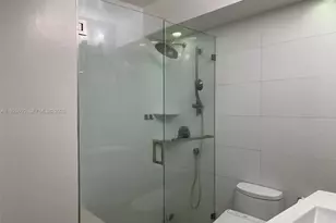 1000 West Ave, Miami Beach, FL 33139 - Photo 11