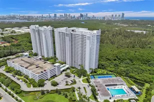 15051 Royal Oaks Ln, North Miami, FL 33181 - Photo 35