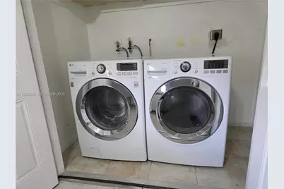 2438 SW 114th Ave #0, Miami, FL 33165 - Photo 15