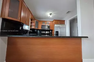 2438 SW 114th Ave, Miami, FL 33165 - Photo 3