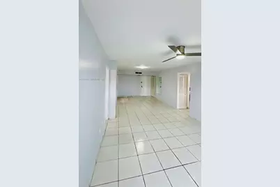 6070 W 19th Ave #307, Hialeah, FL 33012 - Photo 9